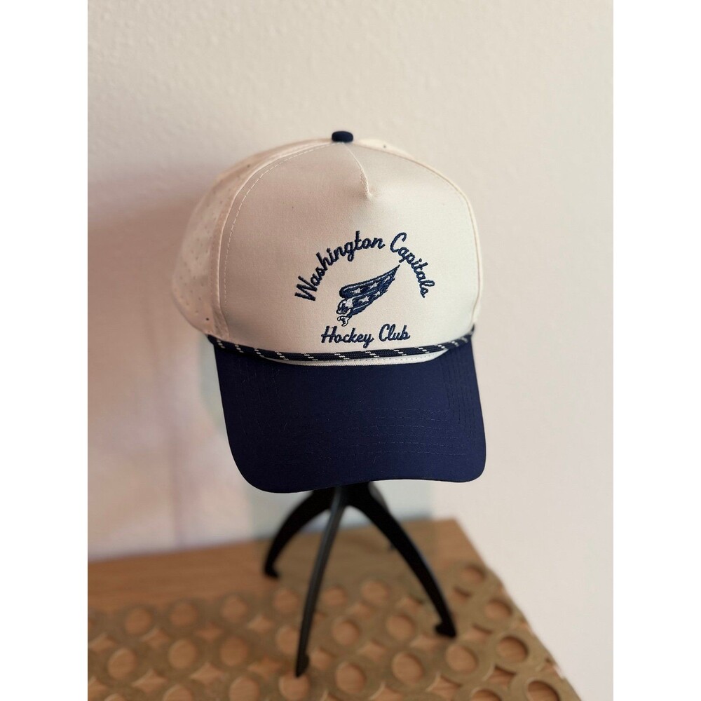 Washington Capitals Hockey Club NHL Adjustable Snapback Hat EUC